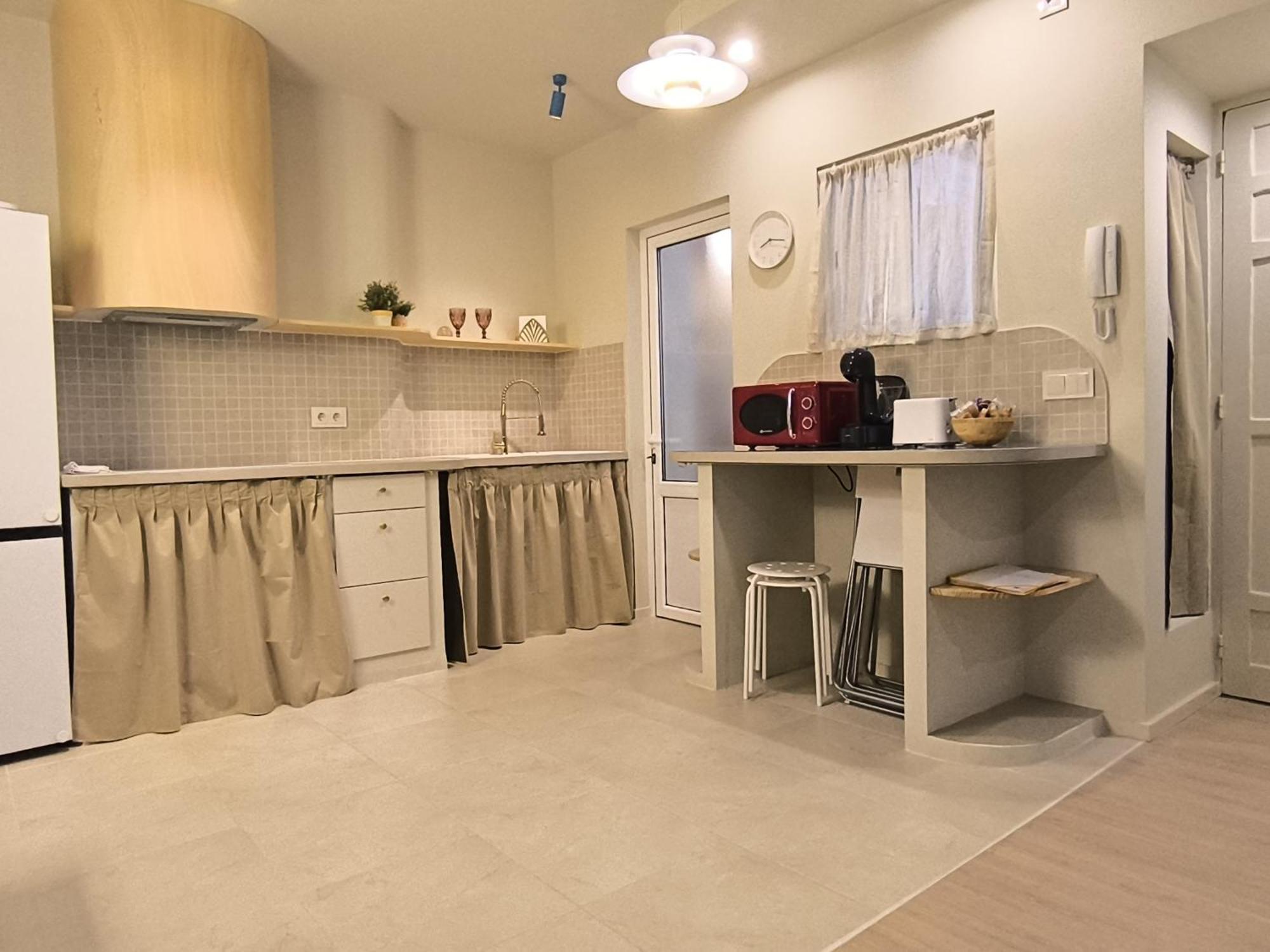 Mina Nai Apartment แฟร์โรล ภายนอก รูปภาพ